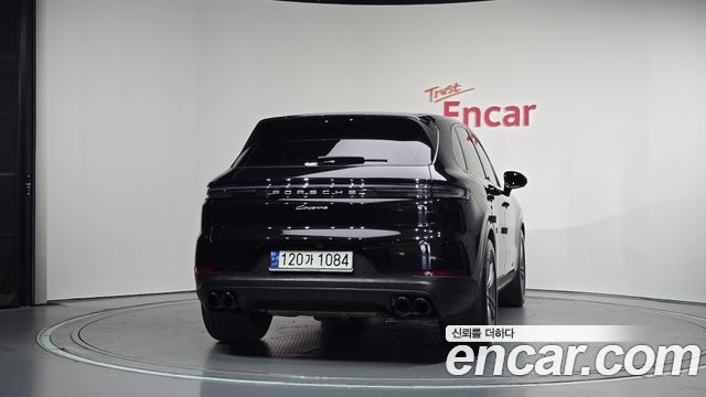 Porsche Cayenne 2024 — photo 4