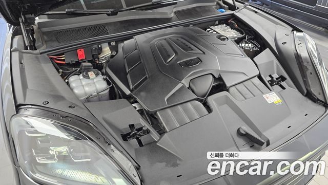Porsche Cayenne 2024 — photo 6