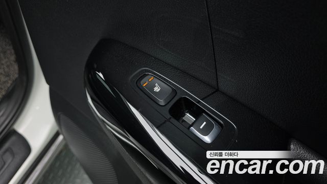 Kia Sportage 2018 — photo 16