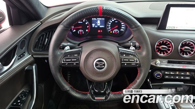 Kia Stinger 2019 — photo 19