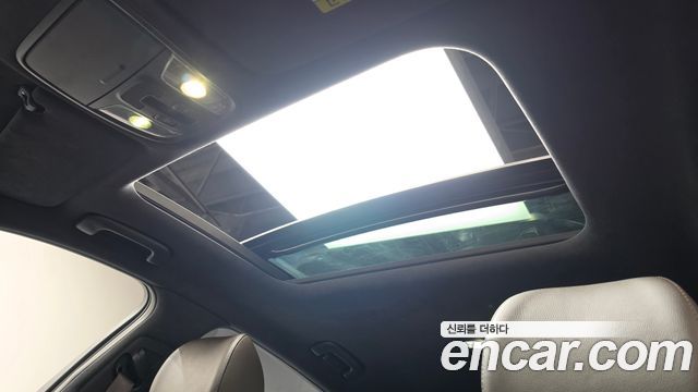 Kia Stinger 2019 — photo 21