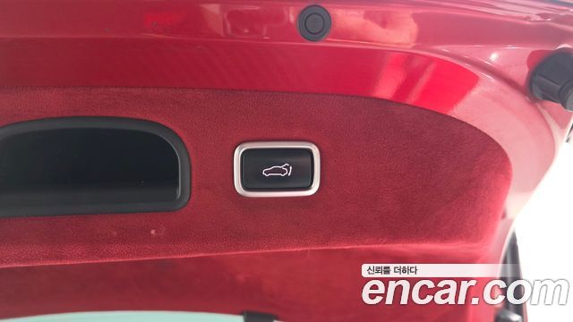 Kia Stinger 2019 — photo 22