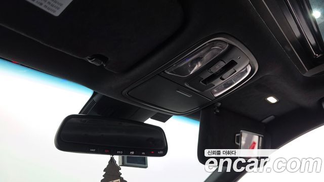 Kia Stinger 2019 — photo 25