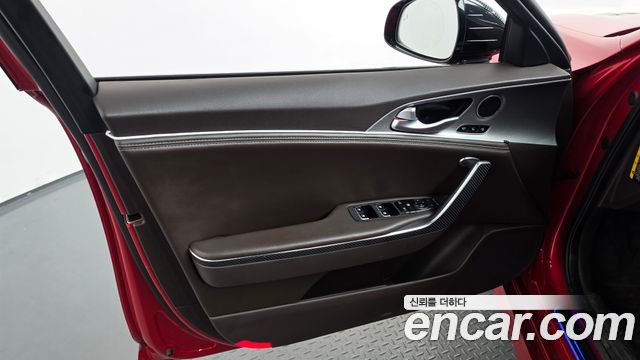 Kia Stinger 2019 — photo 14
