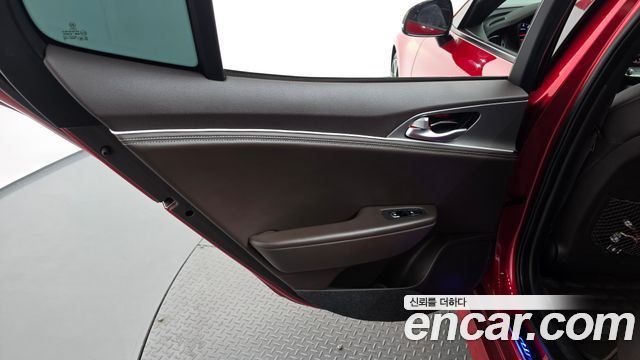 Kia Stinger 2019 — photo 15