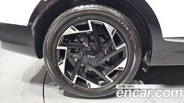 Kia Sportage 2023 — photo 5