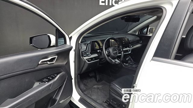 Kia Sportage 2023 — photo 13