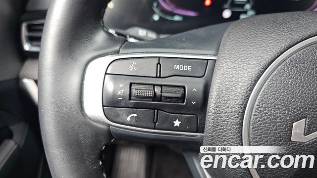 Kia Sportage 2023 — photo 23