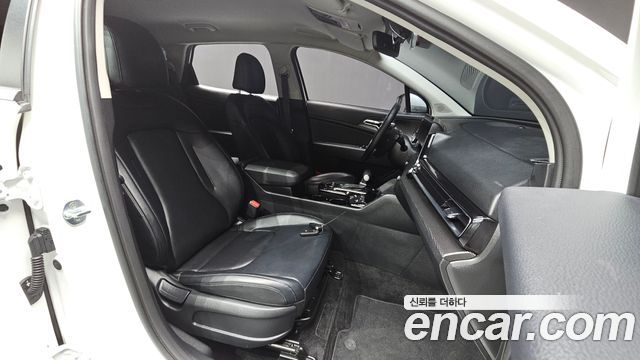 Kia Sportage 2023 — photo 16