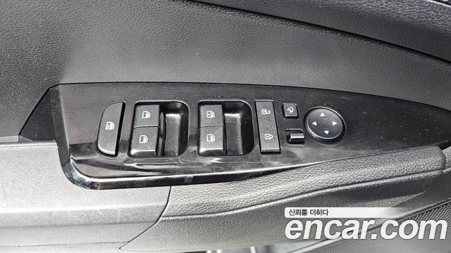 Kia Sportage 2023 — photo 28