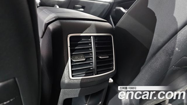 Kia Sportage 2023 — photo 30