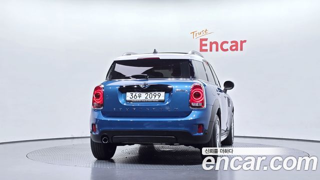 Mini Countryman 2018 — photo 4
