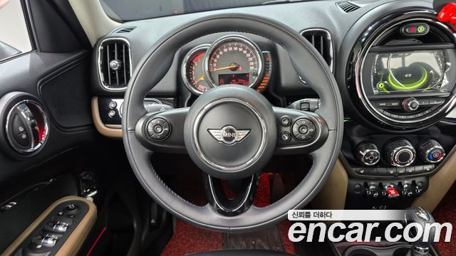 Mini Countryman 2018 — photo 19
