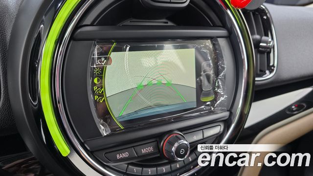 Mini Countryman 2018 — photo 21