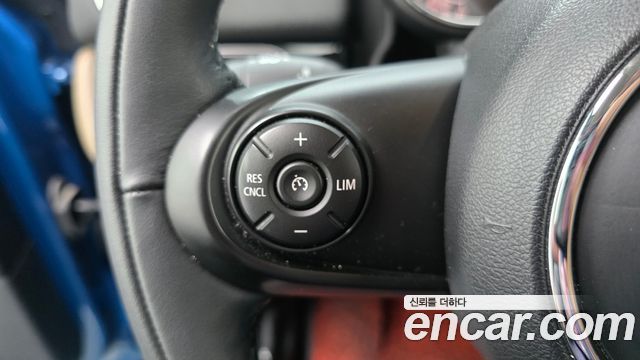 Mini Countryman 2018 — photo 22