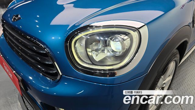 Mini Countryman 2018 — photo 8