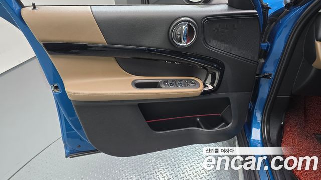 Mini Countryman 2018 — photo 14