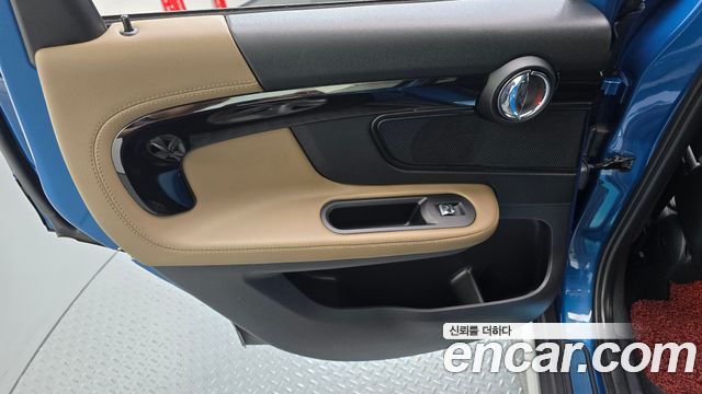 Mini Countryman 2018 — photo 15