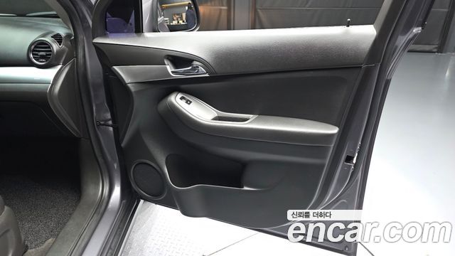 Chevrolet Korea Orlando 2014 — photo 14