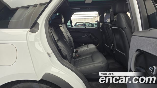 Land Rover Range Rover Sport 2023 — photo 17