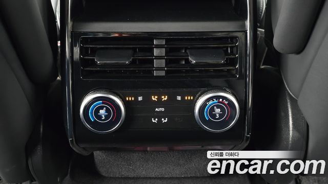 Land Rover Range Rover Sport 2023 — photo 31