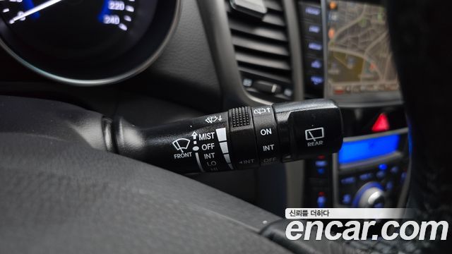 Hyundai i30 2015 — photo 28
