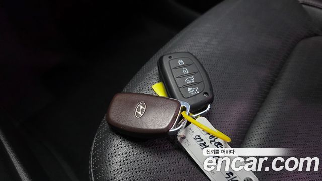 Hyundai AVANTE 2016 — photo 29
