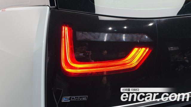 BMW i3 2018 — photo 9