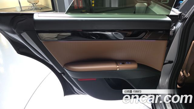 Hyundai Grandeur 2023 — photo 15