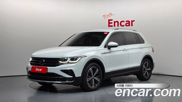 Volkswagen Tiguan 2021 — photo 1