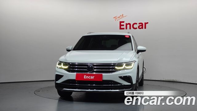 Volkswagen Tiguan 2021 — photo 3
