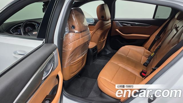 Cadillac CT5 2020 — photo 18