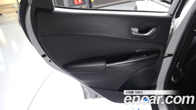 Hyundai Kona 2021 — photo 15