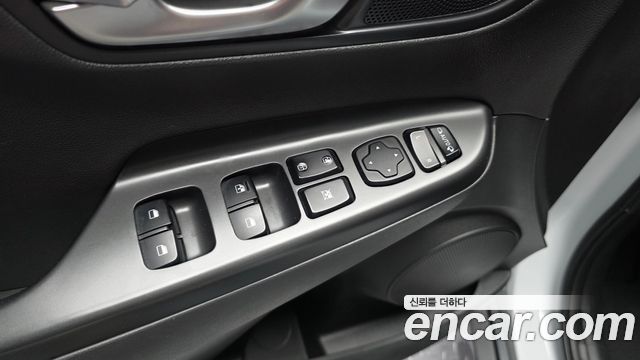 Hyundai Kona 2021 — photo 30