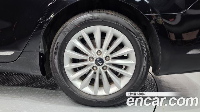 Kia K7 2016 — photo 5