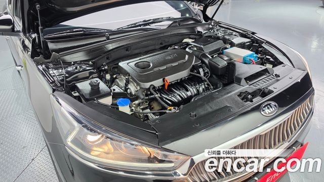 Kia K7 2016 — photo 6