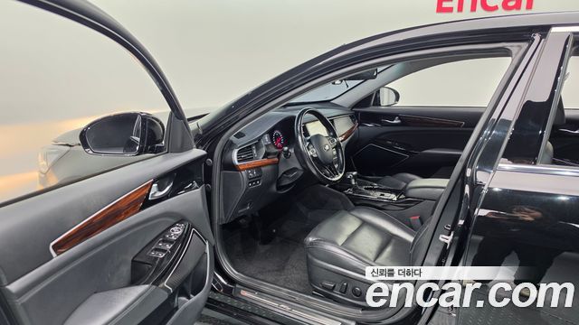 Kia K7 2016 — photo 10