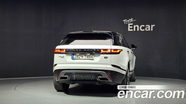 Land Rover Range Rover Velar 2018 — photo 4