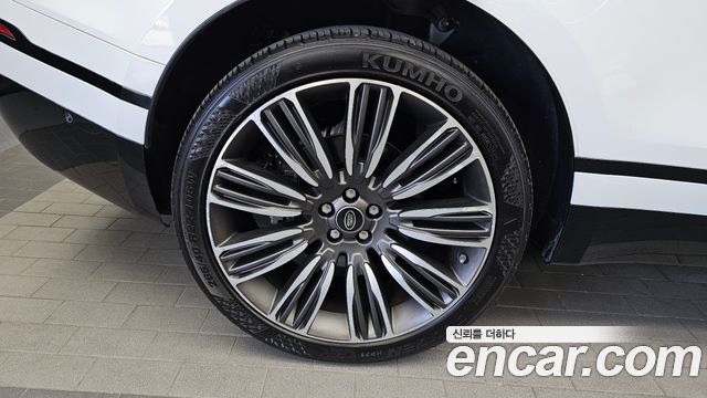 Land Rover Range Rover Velar 2018 — photo 5