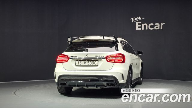 Mercedes-Benz GLA-Class 2016 — photo 4