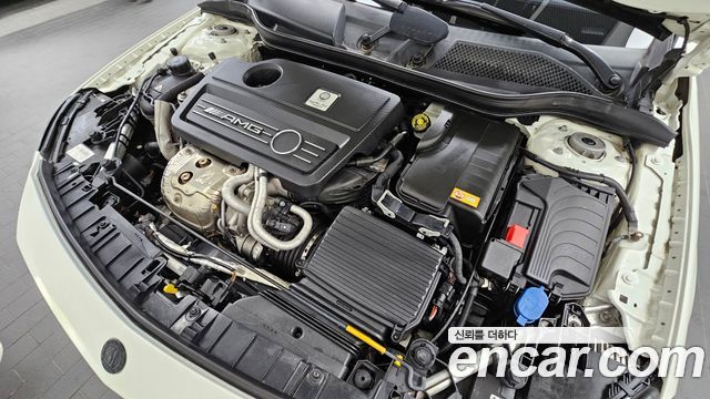 Mercedes-Benz GLA-Class 2016 — photo 6