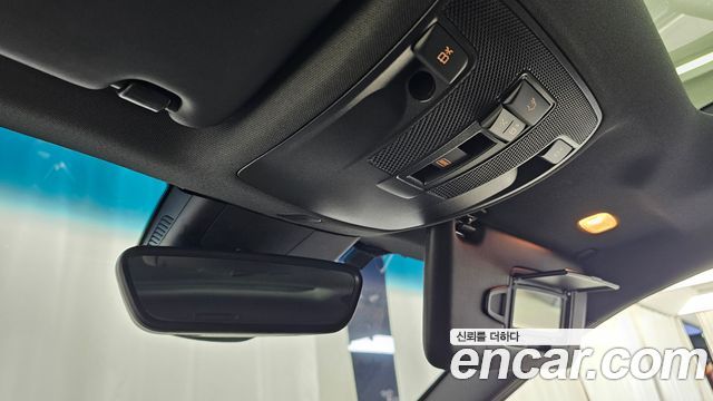 Mercedes-Benz GLA-Class 2016 — photo 17