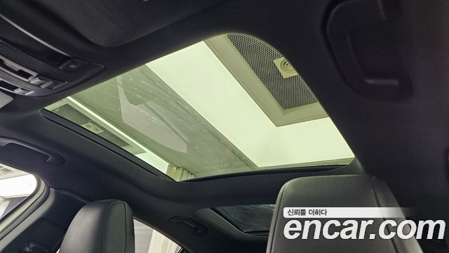 Mercedes-Benz GLA-Class 2016 — photo 18