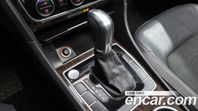 Volkswagen Passat 2014 — photo 9
