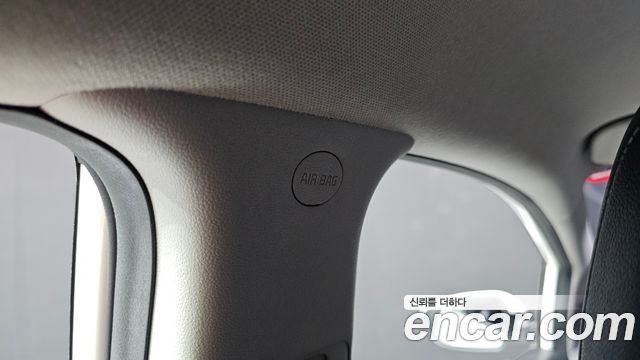 Kia K3 2016 — photo 29