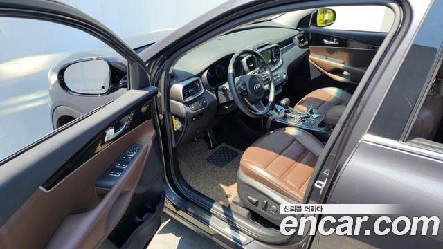 Kia Sorento 2017 — photo 10