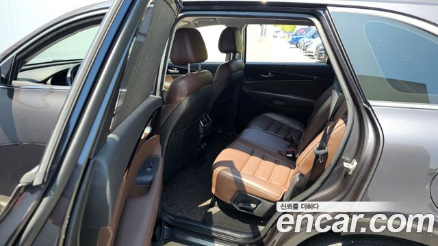 Kia Sorento 2017 — photo 12