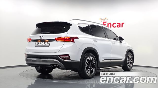 Hyundai Santafe 2019 — photo 2