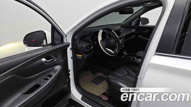 Hyundai Santafe 2019 — photo 13