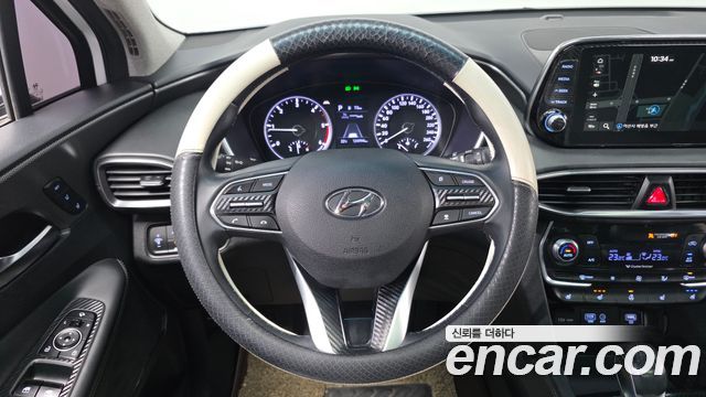 Hyundai Santafe 2019 — photo 21